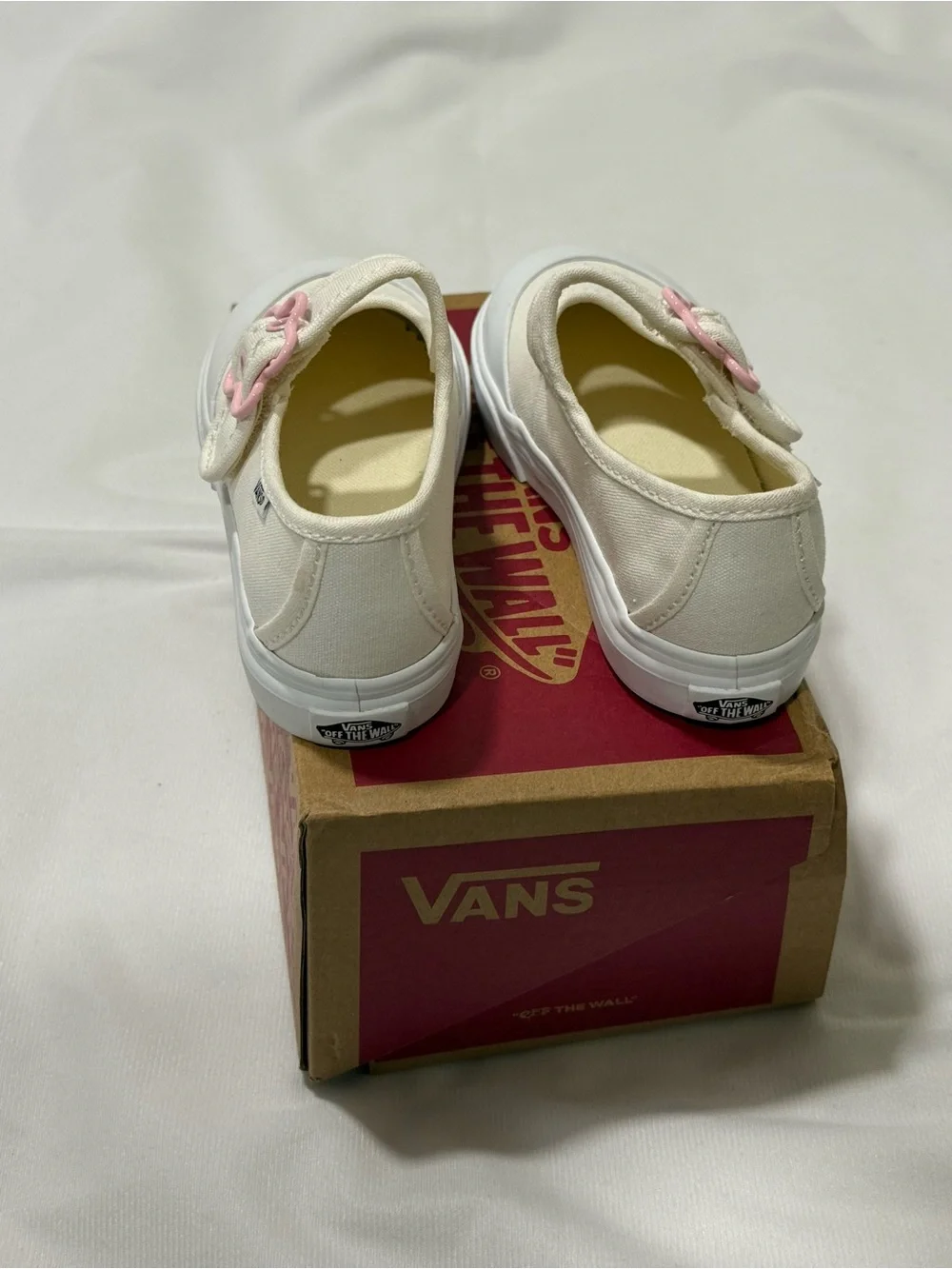 🆕 Vans toddler Mary Jane shoes